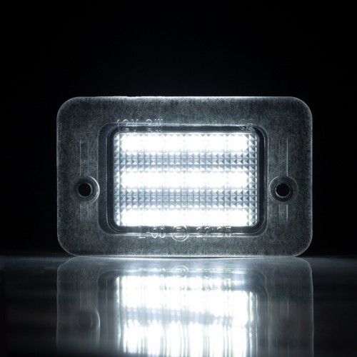 Kit Luce Targa per LAND ROVER DISCOVERY II (L318) (10/1998 08/2004) Coppia Placchette Led NoError V35