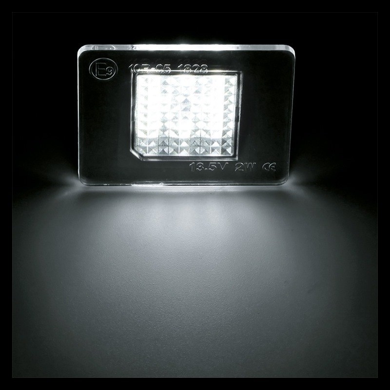 Kit Luce Targa per Mercedes-Benz CLASSE B Sports Tourer (W247) (12/2018) Coppia Placchette Led NoError V15