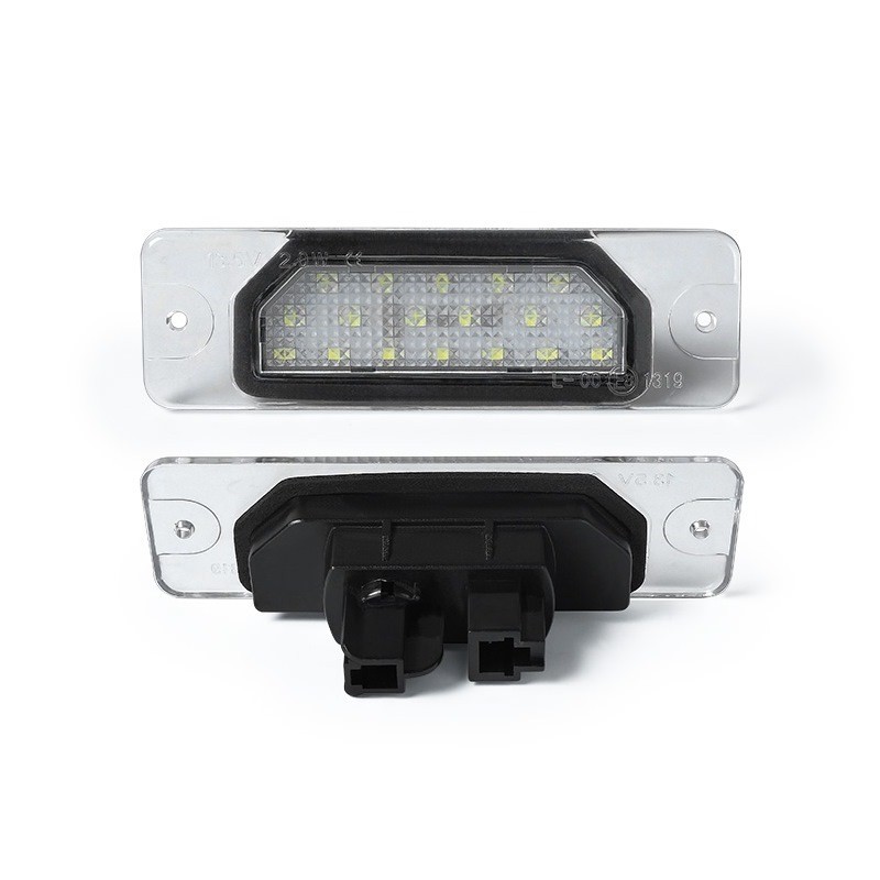 Kit Luce Targa Led No Error compatibile con NISSAN ALMera, Maxima QX e FX