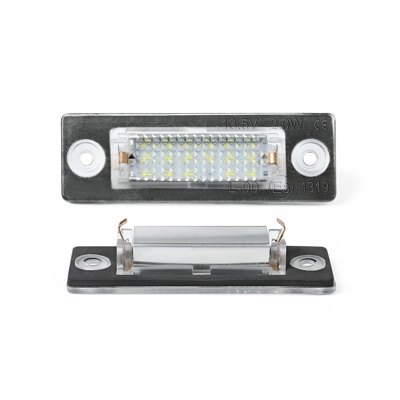 Kit Luce Targa Led No Error compatibile con VW Caddy, Passat, Touran e Superb