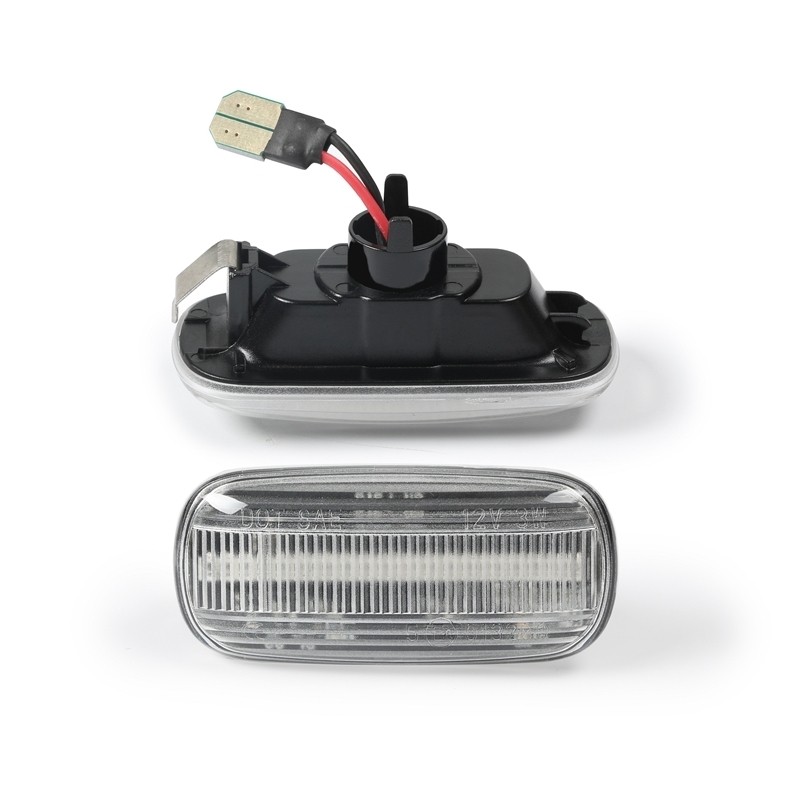 Frecce Laterali Led per AUDI A4 B7 Avant (8ED) (11/2004 06/2008) Fanalini Tradizionali chiari V1