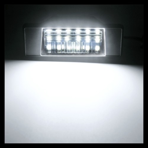 Kit Luce Targa per NISSAN JUKE (F15) (06/2010) Coppia Placchette Led NoError