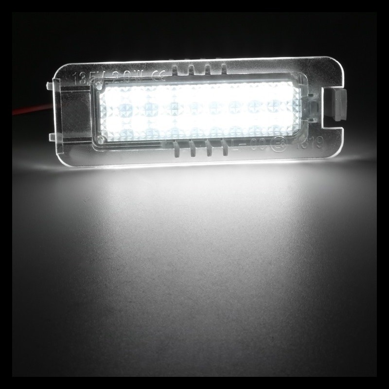 Kit Luce Targa per SEAT LEON SC (5F5) (01/2013) Coppia Placchette Led NoError V26