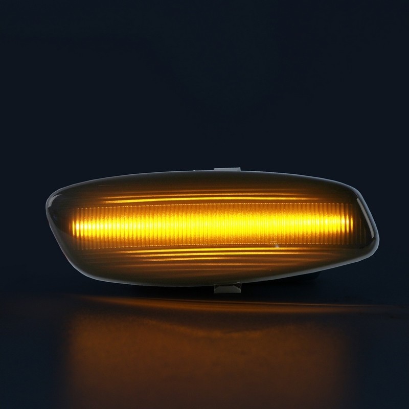 Frecce Laterali Led per CITROËN C3 II (SC_) (09/2009) Fanalini Tradizionali fumé V8