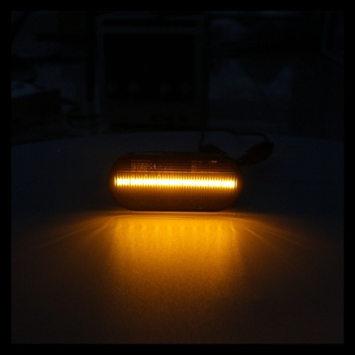 Frecce Laterali Led per Ford FOCUS II Turnier (DA_, FFS, DS) (07/2004 09/2012) Fanalini Tradizionali fumé