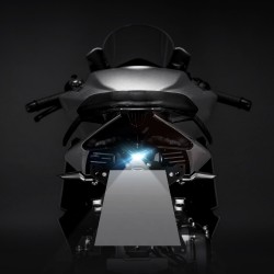 Luce Targa per YAMAHA XENTER garanzia italiana 24 mesi.